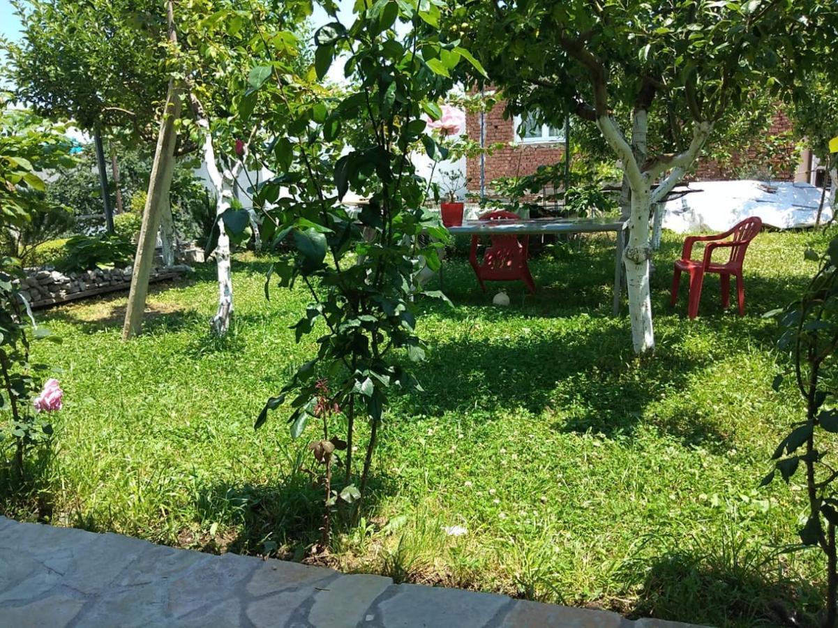 Gardenhouse Βίλα Memlishte Εξωτερικό φωτογραφία